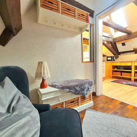 Avahome: Haus Fuer 16, Wlan, Parkplaetze, Netflix, Nespresso Kandel Bagian luar foto