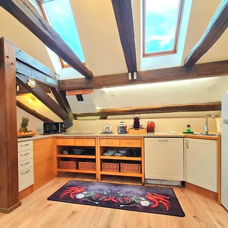 Avahome: Haus Fuer 16, Wlan, Parkplaetze, Netflix, Nespresso Kandel Bagian luar foto
