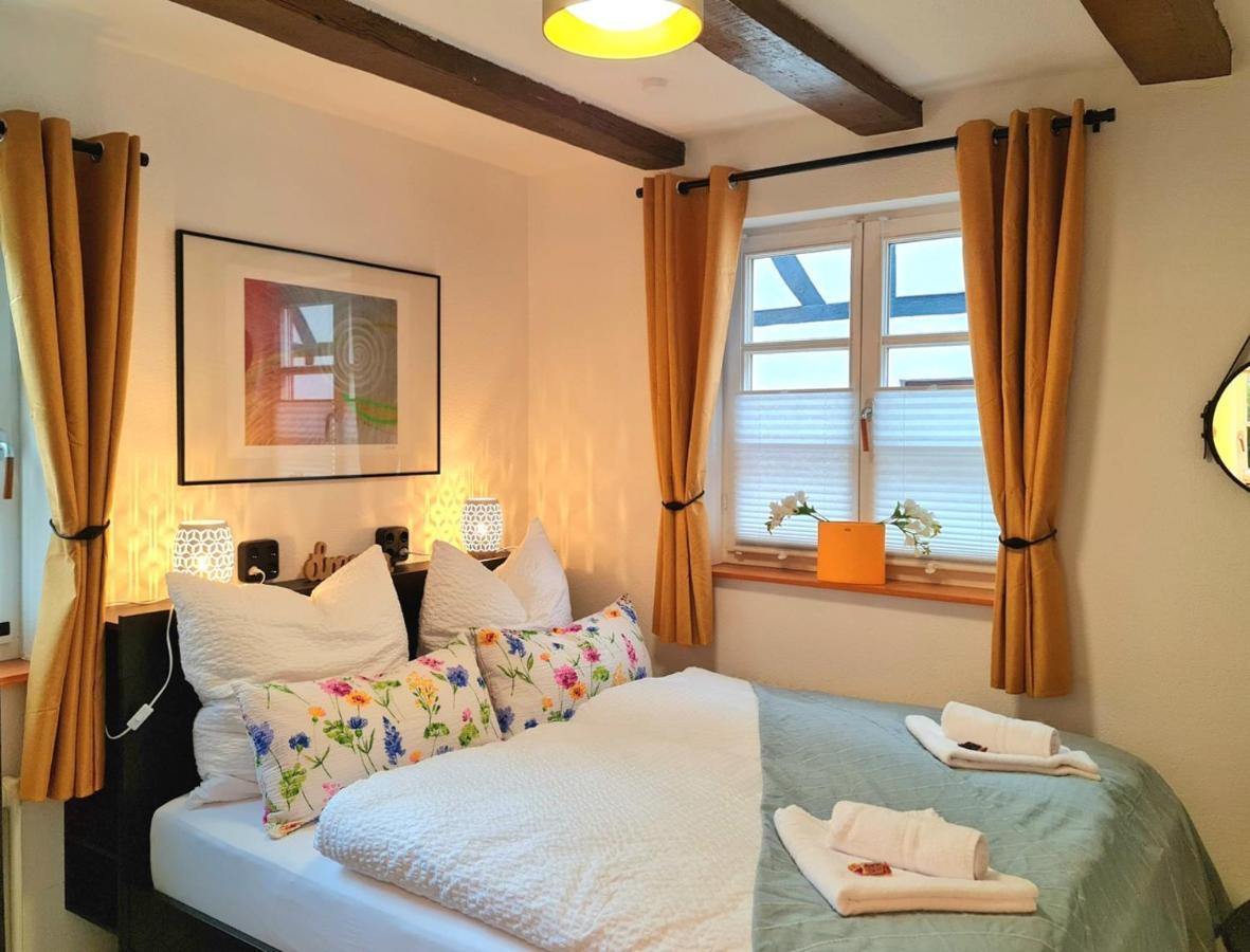 Avahome: Haus Fuer 16, Wlan, Parkplaetze, Netflix, Nespresso Kandel Bagian luar foto