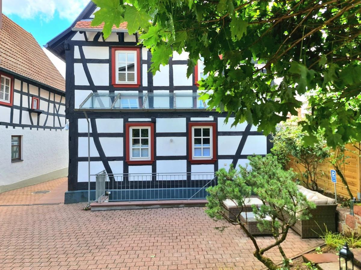 Avahome: Haus Fuer 16, Wlan, Parkplaetze, Netflix, Nespresso Kandel Bagian luar foto
