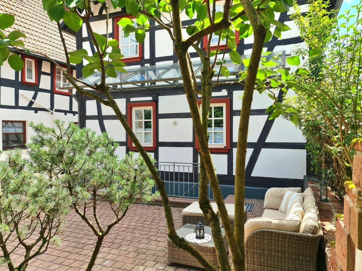Avahome: Haus Fuer 16, Wlan, Parkplaetze, Netflix, Nespresso Kandel Bagian luar foto