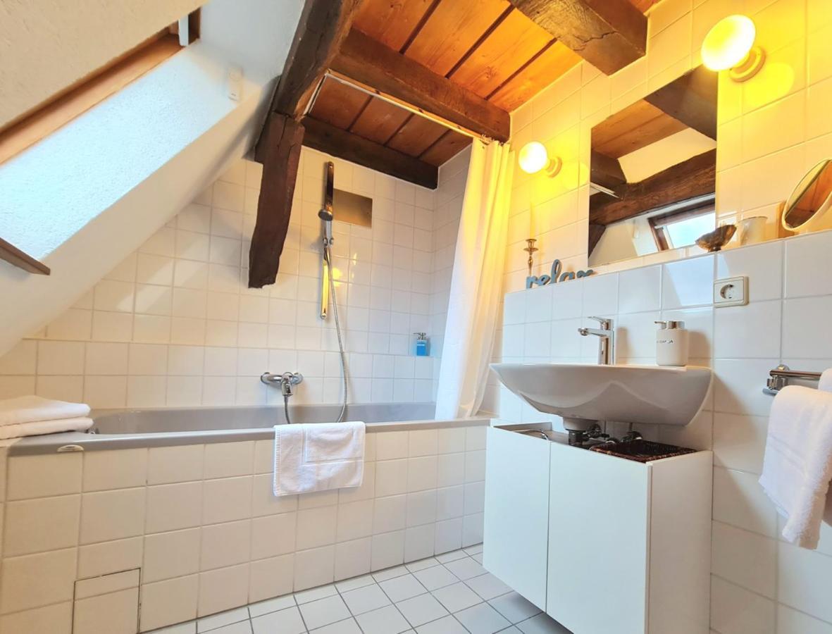 Avahome: Haus Fuer 16, Wlan, Parkplaetze, Netflix, Nespresso Kandel Bagian luar foto